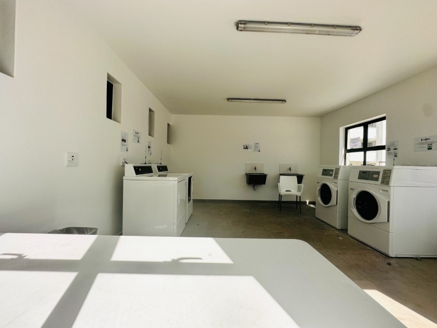 2 Bedroom Property for Sale in Parklands Western Cape